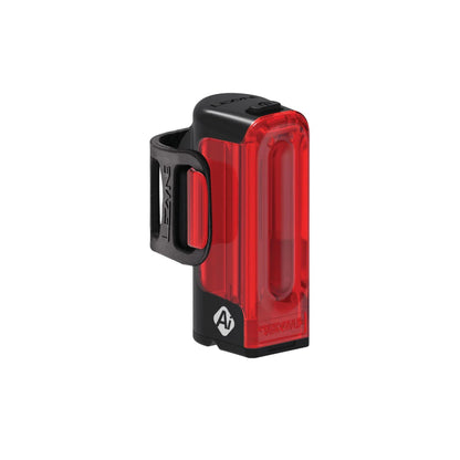 Lezyne Strip Pro Ai Alert 400+ ladattava pyörän takavalo aero- ja pyöreille satulatolpille