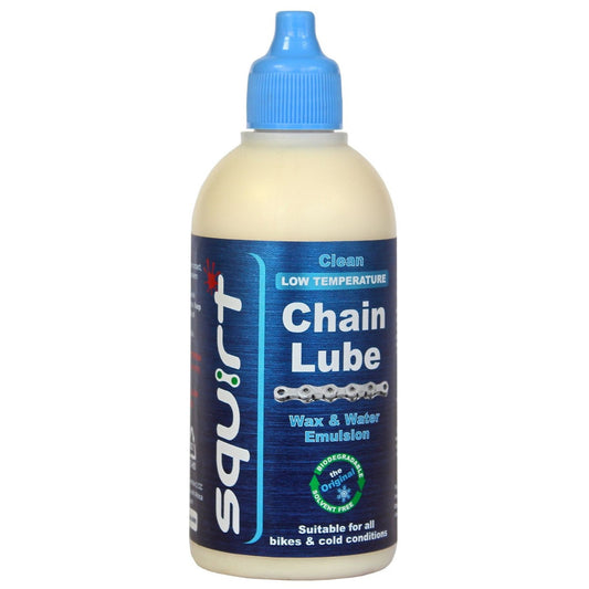 Squirt Low Temperature Chain Lube 120 ml ketjuvaha talvipyöräilyyn. Kylmäolosuhteisiin suunniteltu nestemäinen vaha (drip wax) voiteluaine Suomen talveen, työmatkapyöräilyyn, gravel-ajoon ja maastopyöräilyyn.